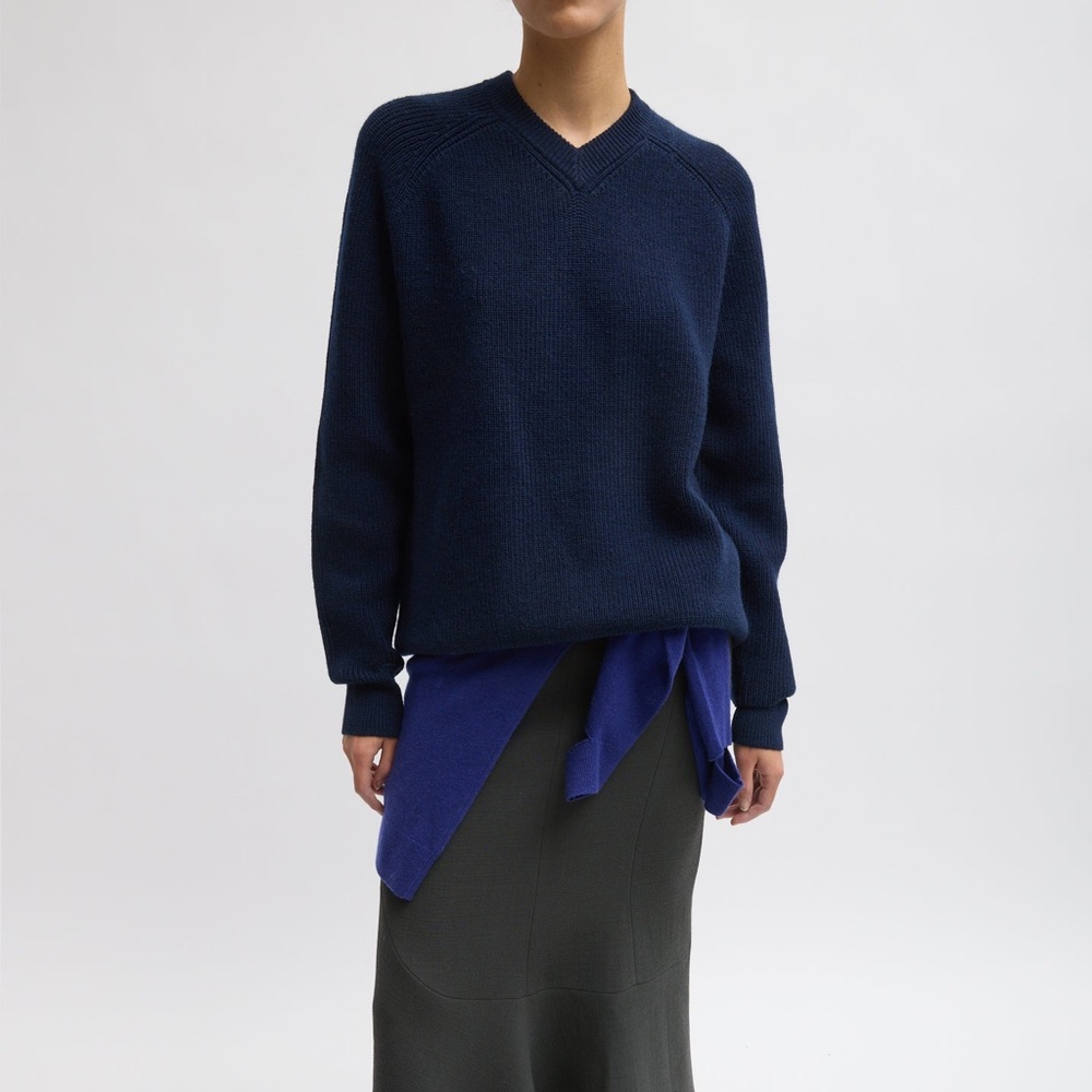 Tibi Cardigan Stitch V-Neck Easy Pullover, Navy